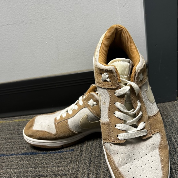 Nike Dunk Low Retro PRM Medium Curry Sail Fossil Brown - Picture 4 of 4